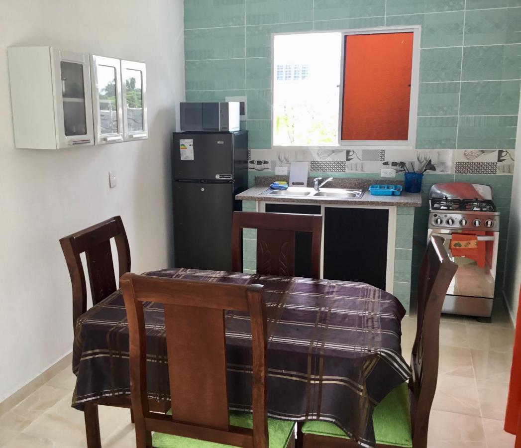Posada El Sol, Home Near Airport Sdq Бока-Чика Экстерьер фото